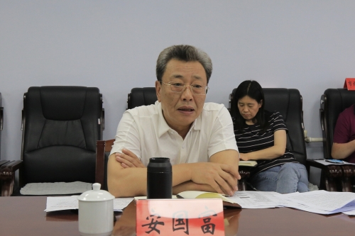 市委副书记安国富赴双桥区调研督导经济指标双过半完成情况